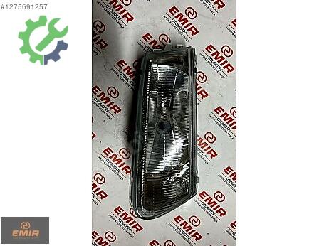 Mitsubishi Carisma Sağ Ön Far çıkma parça