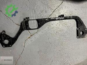 MOTOR BEŞİK ALT BAĞLANTI 8D0805851F