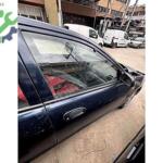 Mazda 323 sağ ön kapı