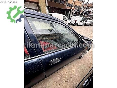 Mazda 323 Sağ Ön Kapı çıkma parça