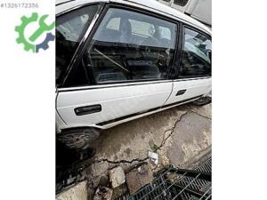Mazda 626 sağ arka kapı