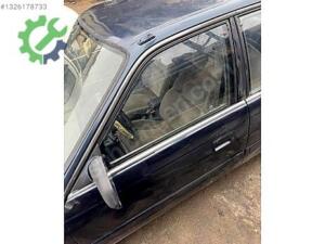 Mazda 626 sol ön kapı