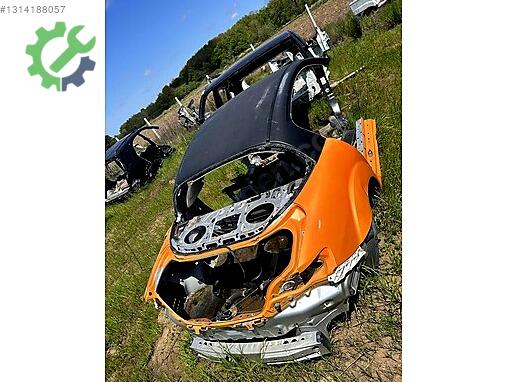 Mazda RX Arka Tampon Demiri çıkma parça