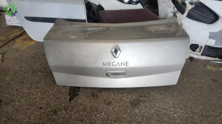 Renault Megane Bagaj Kapağı çıkma parça
