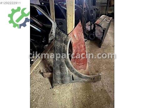Renault Megane Çamurluk çıkma parça