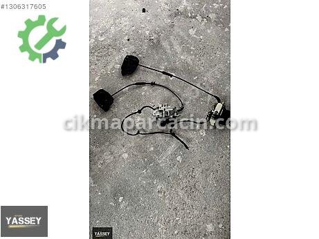 Mercedes-Benz Kaput Kilidi çıkma parça