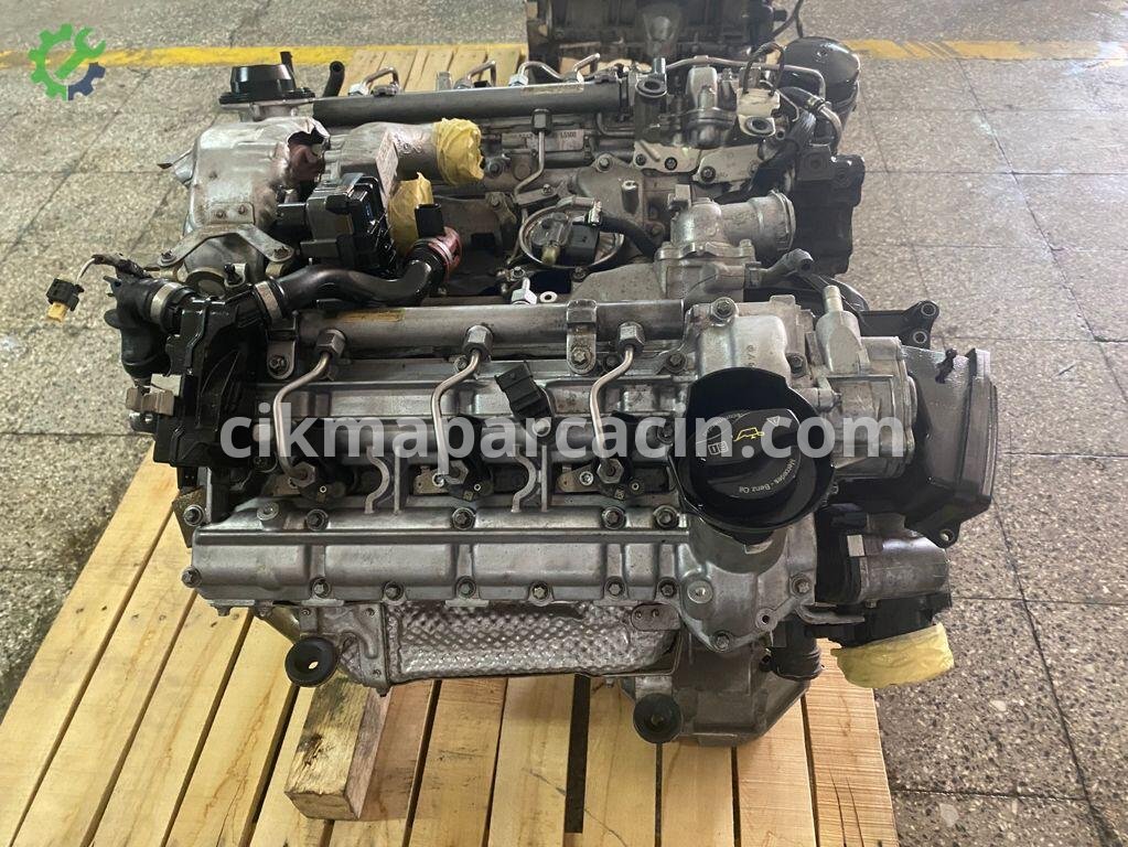 Mercedes-Benz ML Sandık Motor çıkma parça