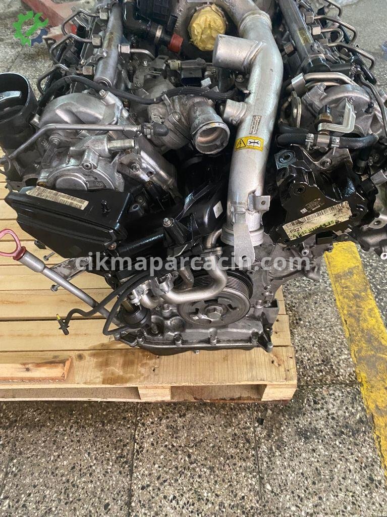 Mercedes-Benz ML Sandık Motor çıkma parça