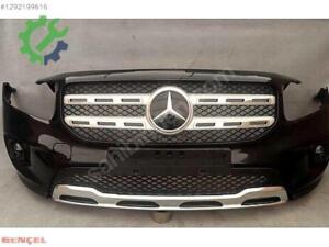 Mercedes-Benz GLB Çamurluk Çıkma