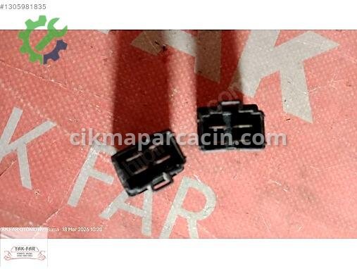 Mitsubishi Lancer Röle E8T101 çıkma parça