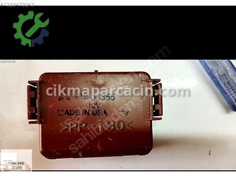 Mitsubishi Carisma Röle çıkma parça