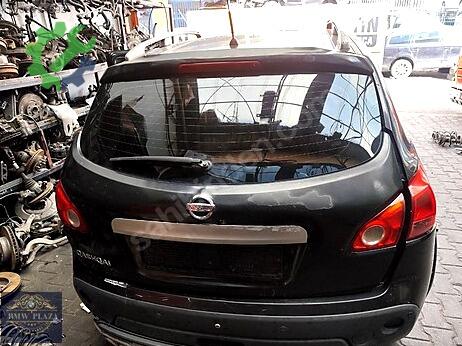 Nissan Qashqai Bagaj Kapağı çıkma parça
