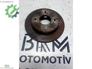 Nissan Almera Disk Fren Balatası Çıkma
