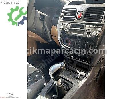 Nissan Almera Klima Kontrol Paneli çıkma parça