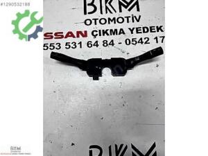 Nissan Juke Sinyal Kolu Çıkma