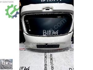 Nissan Juke Bagaj Kapağı Çıkma