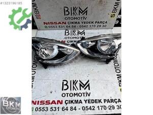 Sol Ön Far Nissan Micra 2014-2018 Çıkma