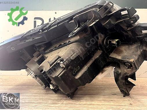 Nissan Navara Sol Ön Far çıkma parça