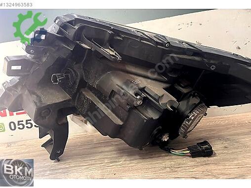 Nissan Qashqai Sağ Ön Far çıkma parça