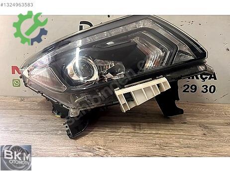 Nissan Qashqai Sağ Ön Far çıkma parça
