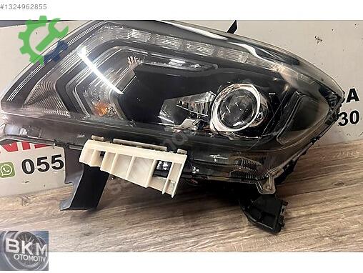Nissan Qashqai Sol Ön Far çıkma parça