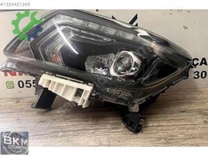Çıkma Nissan Navara Sol Ön Far