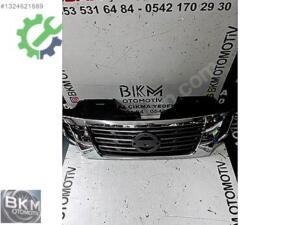 Nissan Navara Orijinal Çıkma Panjur (3. Adet)