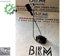 Nissan Primera Orijinal Çıkma Kapı (Arka Sağ)