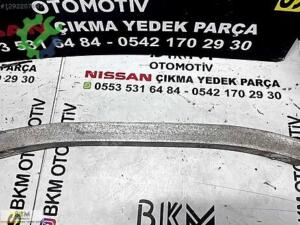 Çıkma Nissan Primera Tampon Demiri