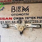 Nissan Qashqai Cam Krikosu Çıkma