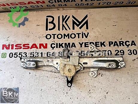 Nissan Qashqai Cam Krikosu çıkma parça