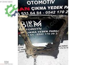 Travers Nissan Qashqai 2006-2013 Çıkma