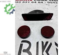 Nissan Qashqai J10 (2007-2013) Arka Reflektörler