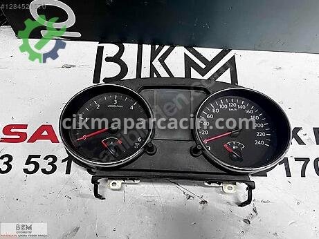 Nissan Qashqai Gösterge çıkma parça
