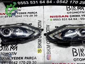 Çıkma Nissan Qashqai Sol Ön Far (13. Adet)