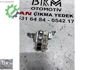 Nissan Qashqai 2017-2021 Çıkma Sigorta Kutusu