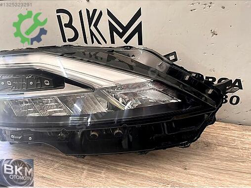 Nissan Qashqai Sağ Ön Far çıkma parça