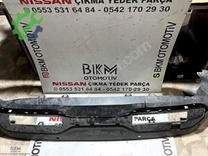 Nissan Qashqai Arka Tampon Çıkma