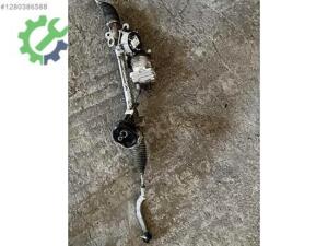 Nissan Qashqai direksiyon kutusu