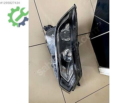 Nissan Qashqai Sağ Ön Far çıkma parça