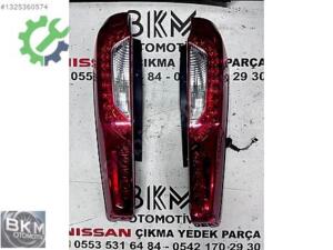 Nissan X-Trail Orijinal Çıkma Sol Arka Stop (2. Adet)