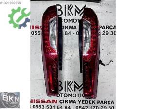 Çıkma Nissan X-Trail Sol Arka Stop (3. Adet)