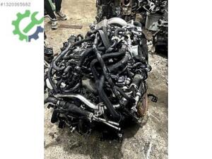 Nissan navara 4×4 motor elektrik tesisatı