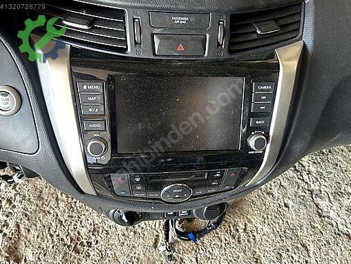 Nissan Navara Torpido çıkma parça