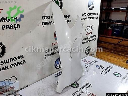 Skoda Octavia Sağ Ön Çamurluk çıkma parça