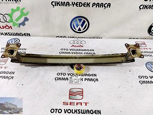 Skoda Octavia Arka Tampon Demiri 1Z5807305 çıkma parça
