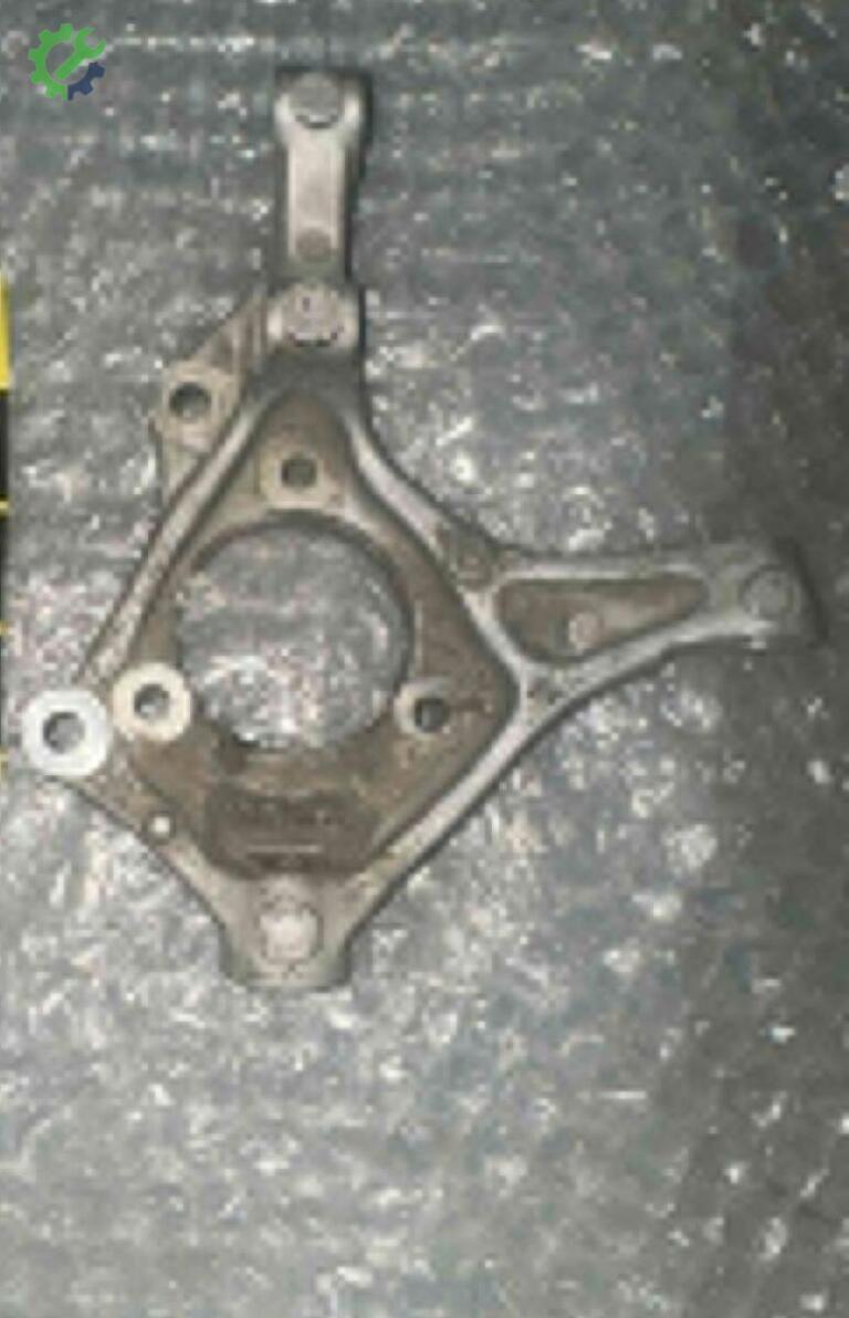 Opel Astra Sağ Ön Taşıyıcı çıkma parça