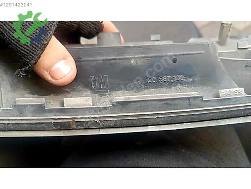 Opel Astra Ön Panjur çıkma parça