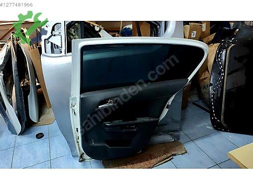 Opel Astra Sağ Arka Kapı çıkma parça