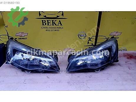 Opel Astra Sağ Ön Far çıkma parça